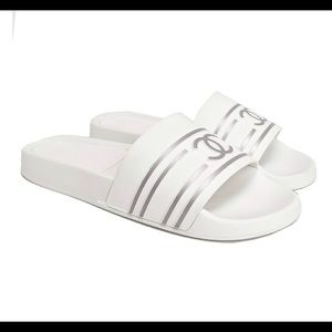 Chanel White 19c Grey Pvc Rubber Cc Logo Slides Pool Sandals